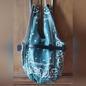 ANITA BILARDI GREEN PAISLEY BUCKET LEATHER BAG NEW WITH TAGS